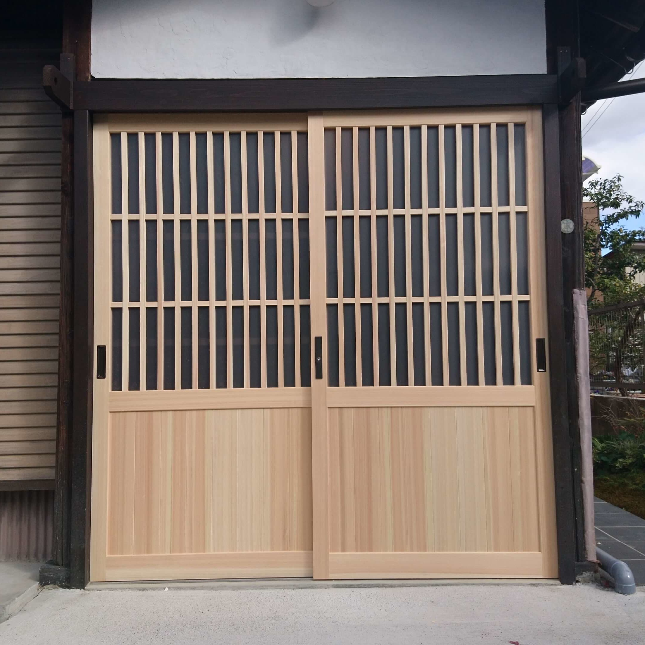 玄関扉の新調 津島市 | 玄関扉の新調なら建具修理の窓口津島市