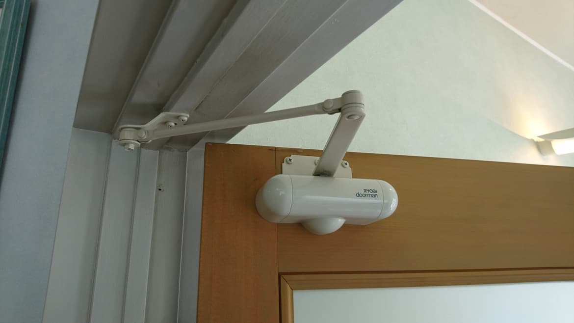 ドアマン取替え 津島市 | ドアマン取替えなら建具修理の窓口津島市