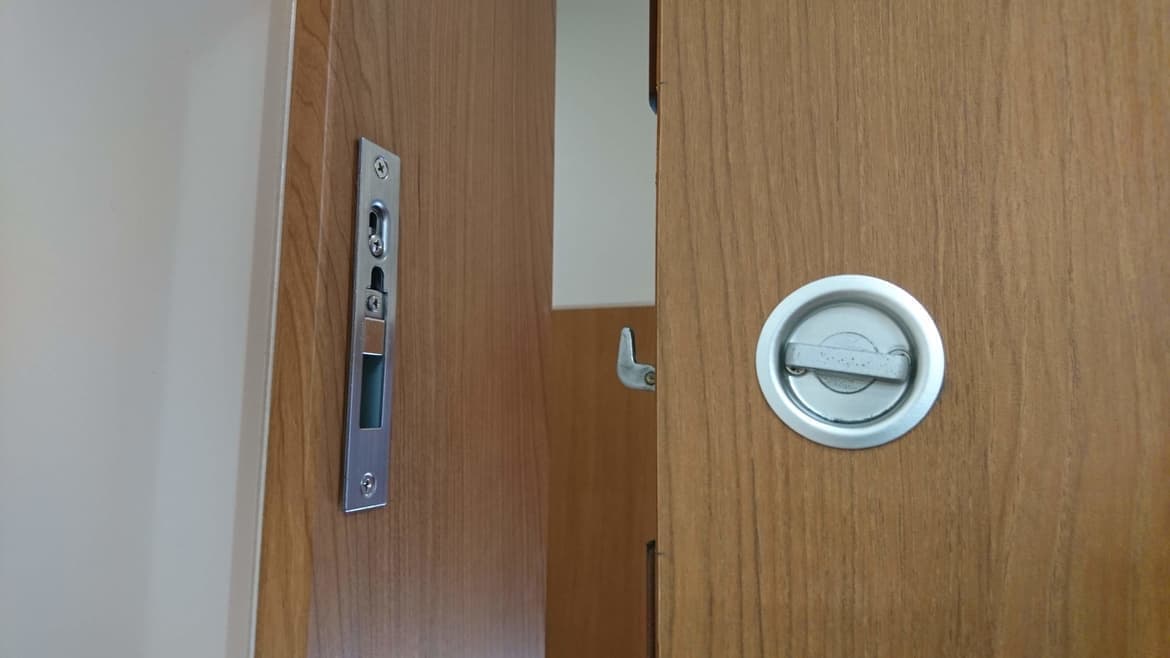 建具錠の新設・交換なら津島市の建具修理の窓口津島市