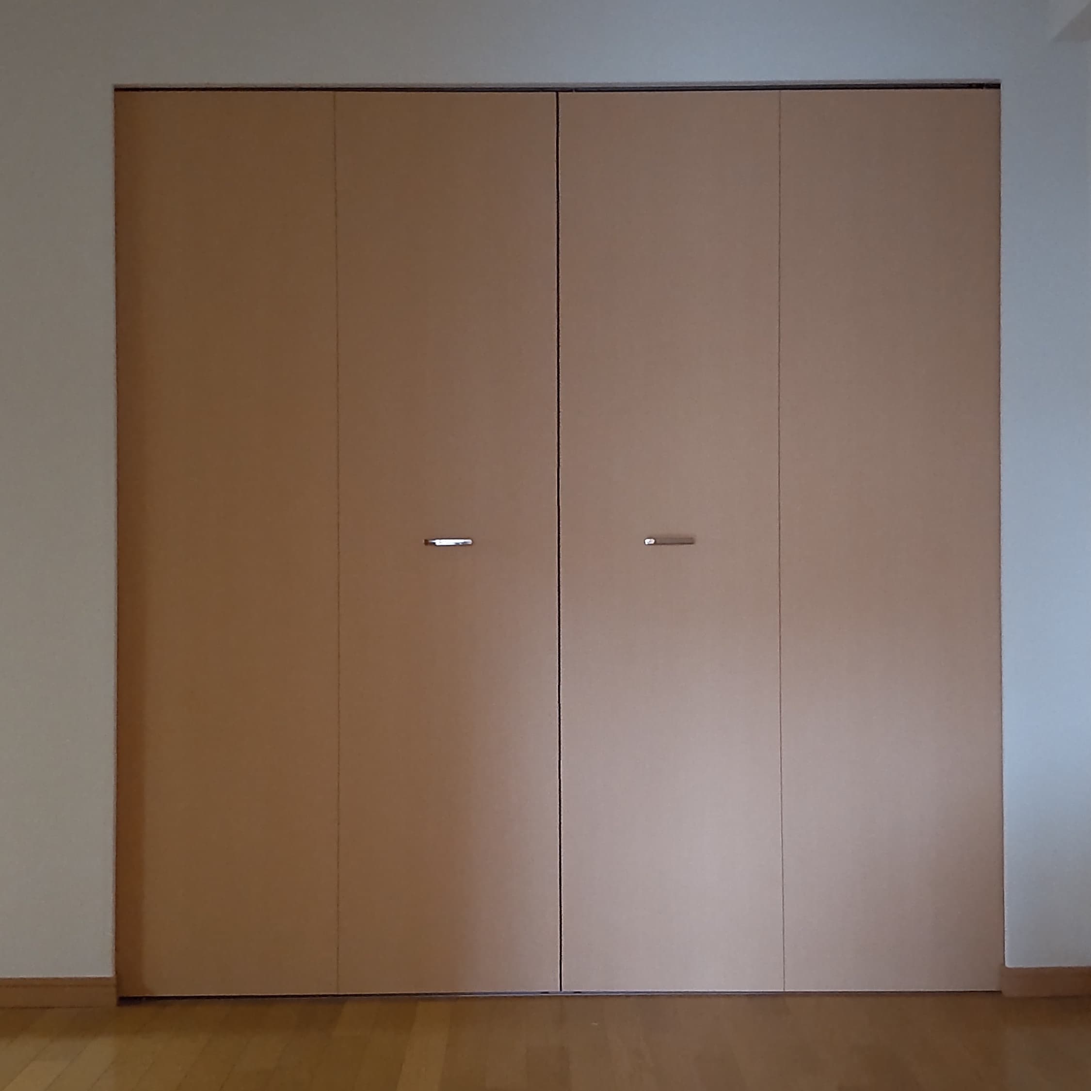 収納折戸新調 津島市 | 収納折戸新調なら建具修理の窓口津島市